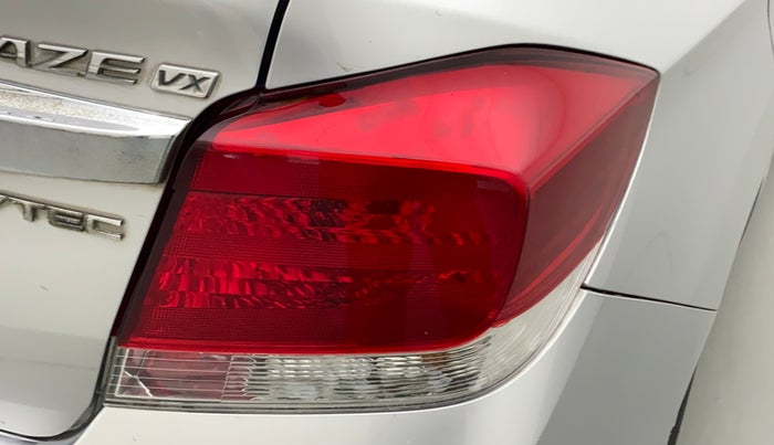 2013 Honda Amaze 1.2 VXMT I VTEC, Petrol, Manual, 85,706 km, Right tail light - Reverse gear light not functional