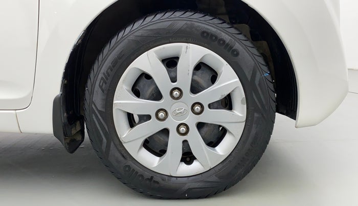 2018 Hyundai Eon MAGNA PLUS, Petrol, Manual, 36,060 km, Right Front Wheel