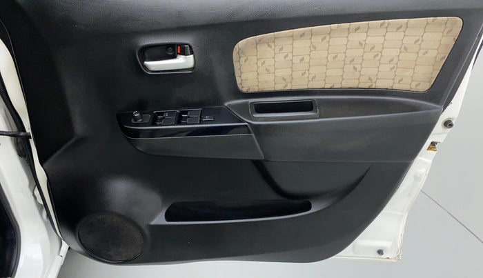 2018 Maruti Wagon R 1.0 VXI, Petrol, Manual, 68,808 km, Driver Side Door Panels Control