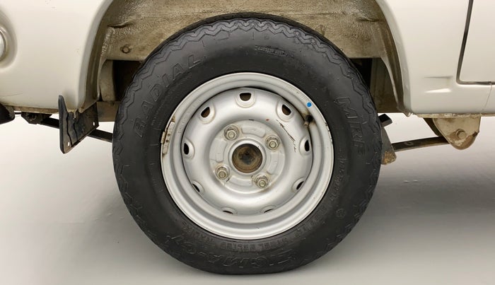 2017 Maruti OMNI E STD, Petrol, Manual, 42,048 km, Right Rear Wheel