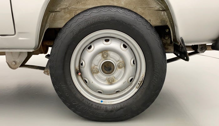 2017 Maruti OMNI E STD, Petrol, Manual, 42,048 km, Left Rear Wheel