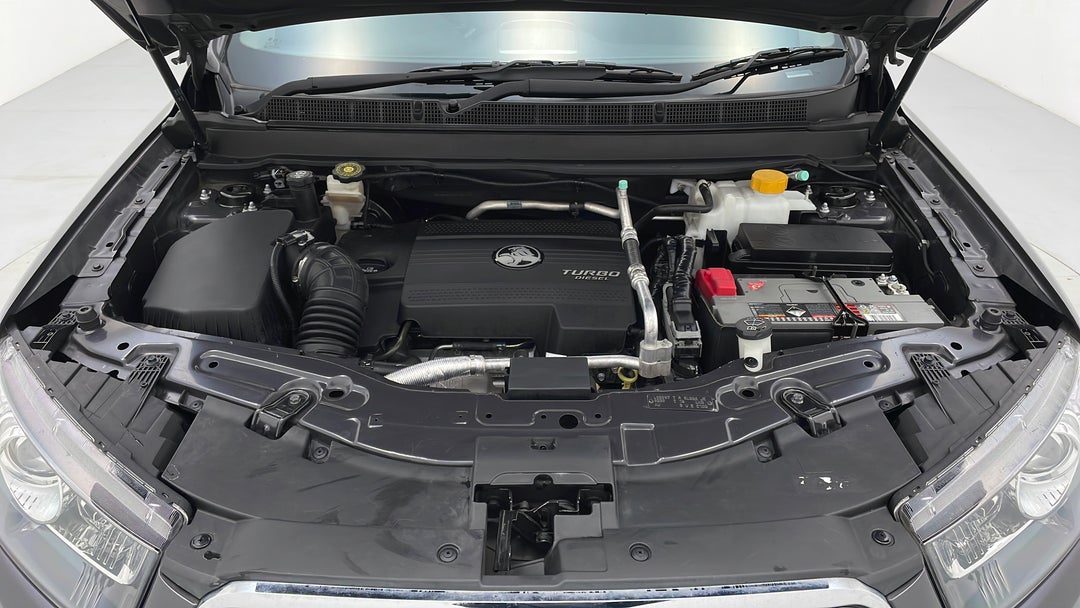 Open Bonnet (Engine)