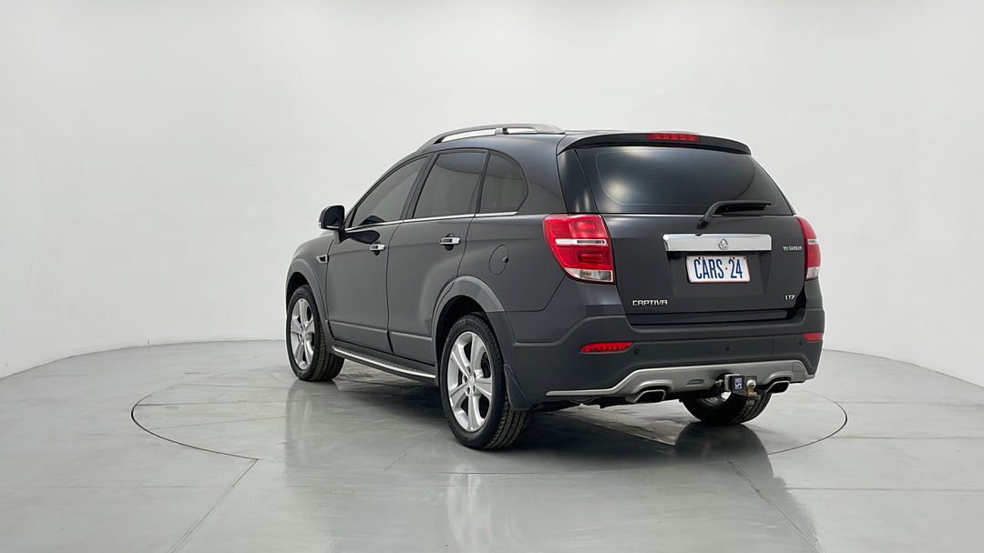 Left Back Diagonal (45- Degree) View