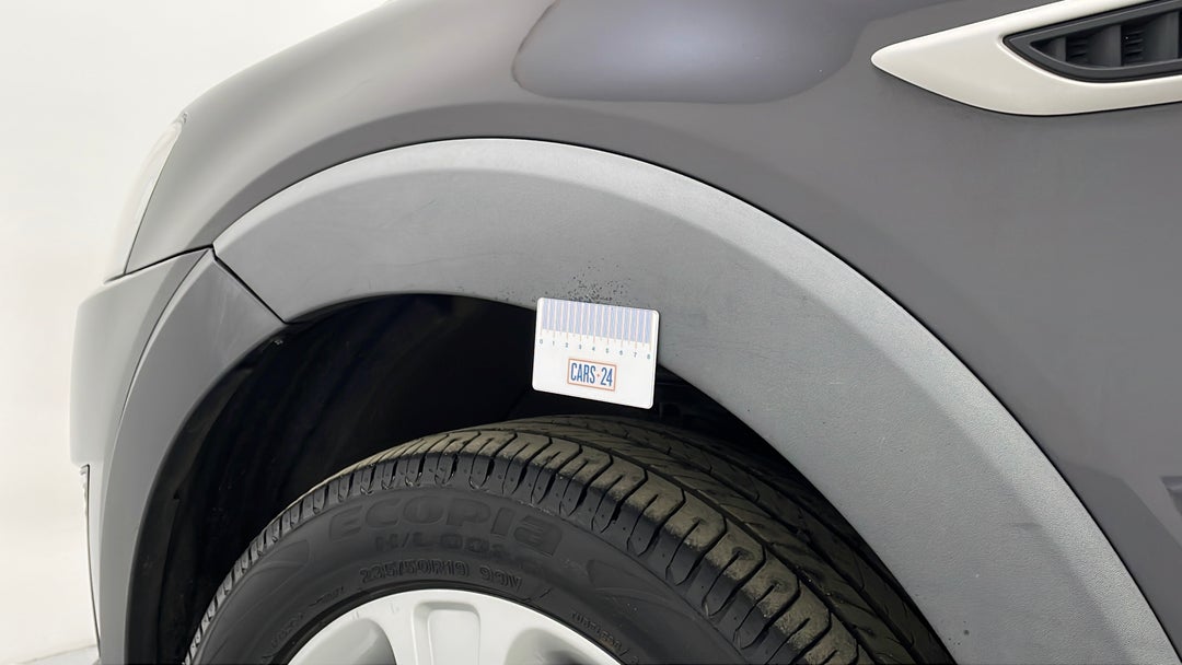 Quarter Panel Front LHS Guard Fade