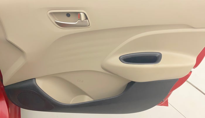 2019 Hyundai NEW SANTRO SPORTZ AMT, Petrol, Automatic, 14,302 km, Driver Side Door Panels Control