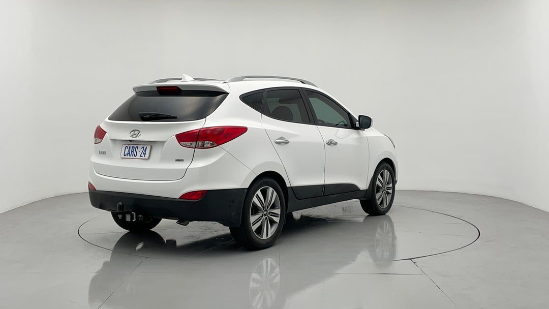 Right Back Diagonal (45- Degree) View