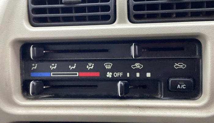 2019 Maruti Eeco 5 STR WITH AC PLUSHTR, Petrol, Manual, 32,112 km, AC Unit - Directional switch has minor damage