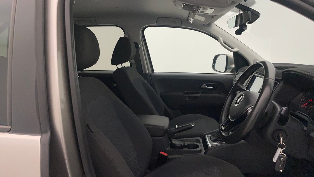 2017 Volkswagen Amarok V6 Tdi 550 Highline, Automatic, 69887 km, Right Side Front Door Cabin View