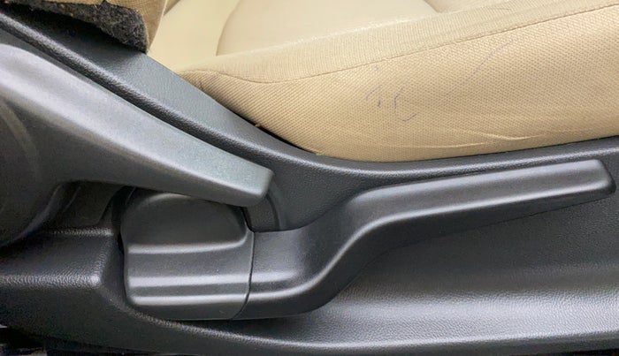 2019 Honda Amaze 1.2 V CVT I VTEC, Petrol, Automatic, 21,223 km, Driver Side Adjustment Panel