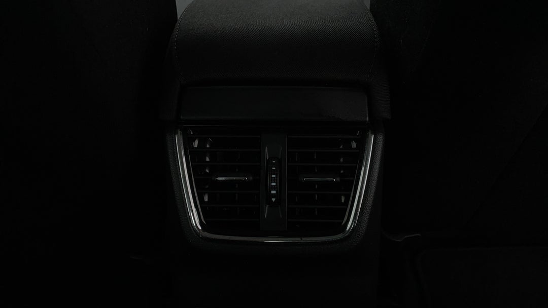 Rear A/C Vent