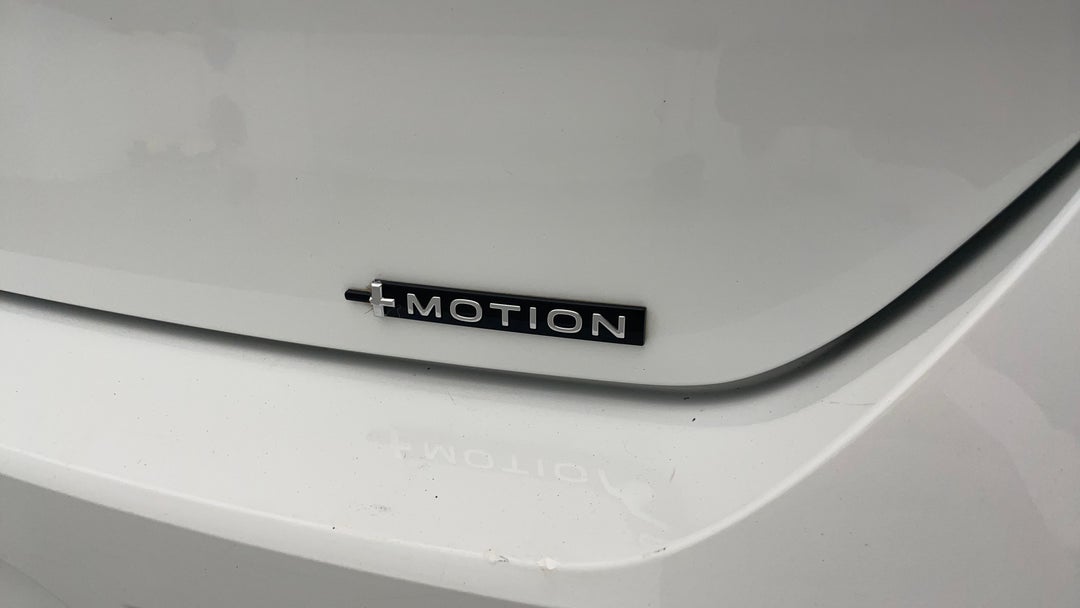 Badge (Boot Right Side)