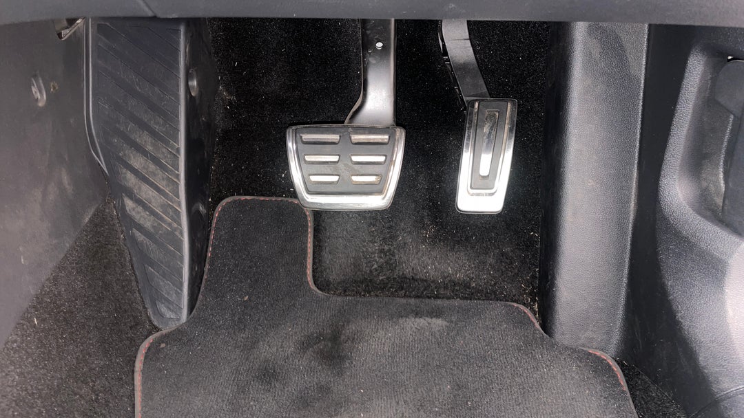 Pedals and Footmat