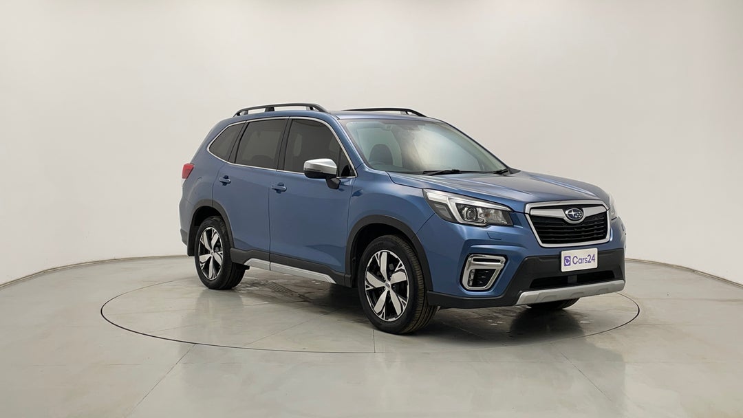 Right Front Diagonal (45- Degree) View