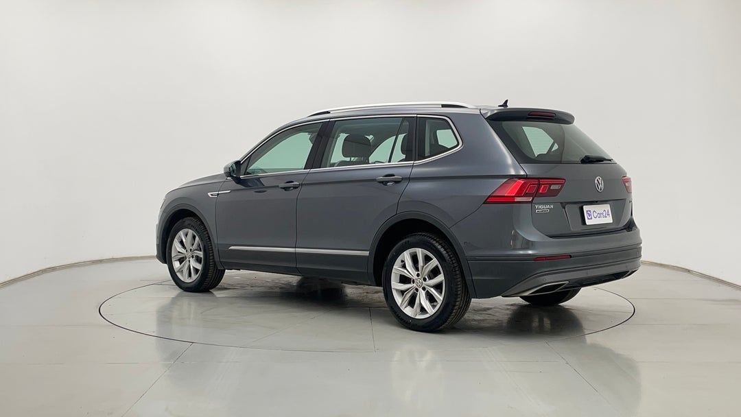 Left Back Diagonal (45- Degree) View