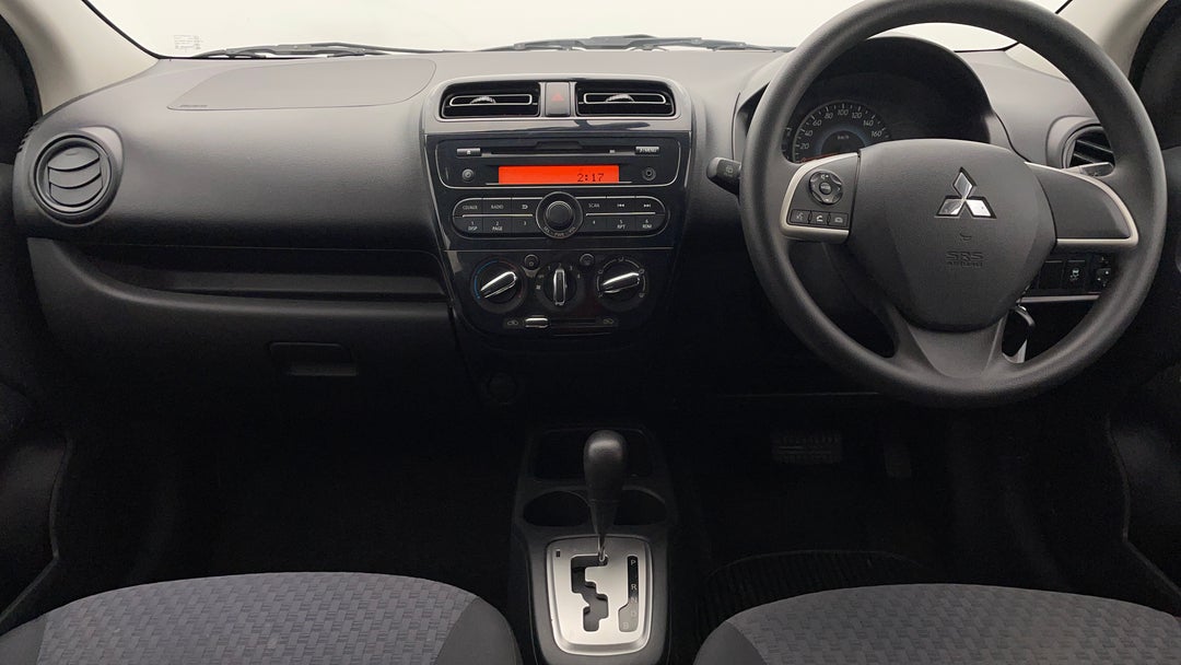 2016 Mitsubishi Mirage Es, Automatic, 71728 km, Dashboard View