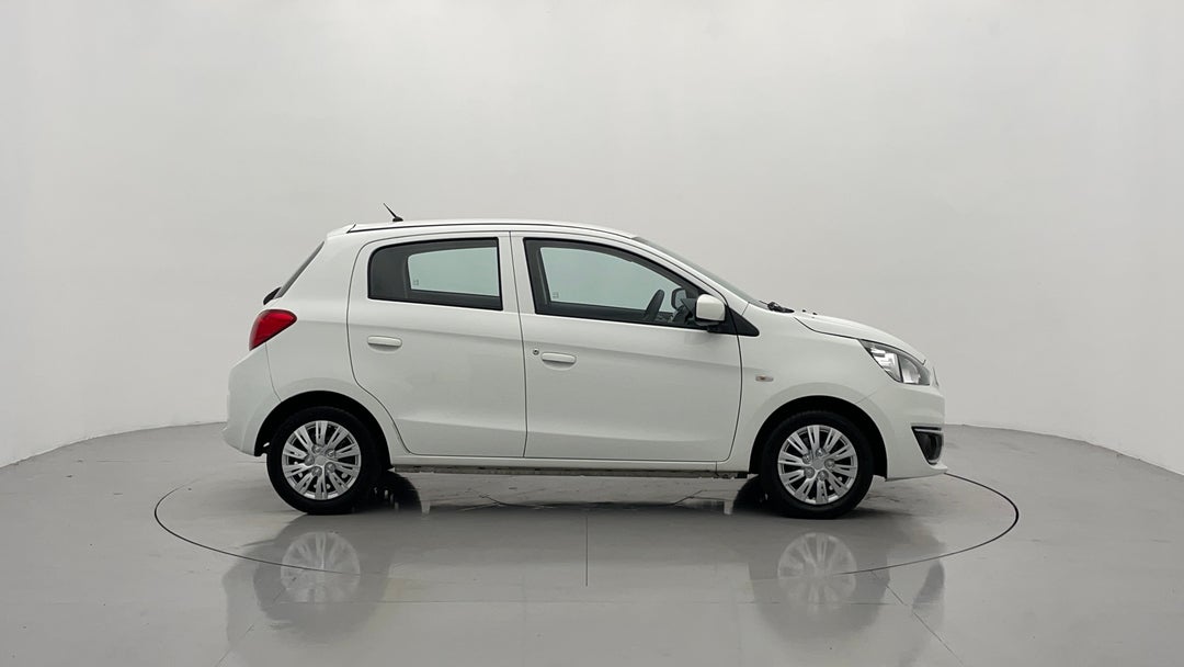 2016 Mitsubishi Mirage Es, Automatic, 71728 km, Right Side View