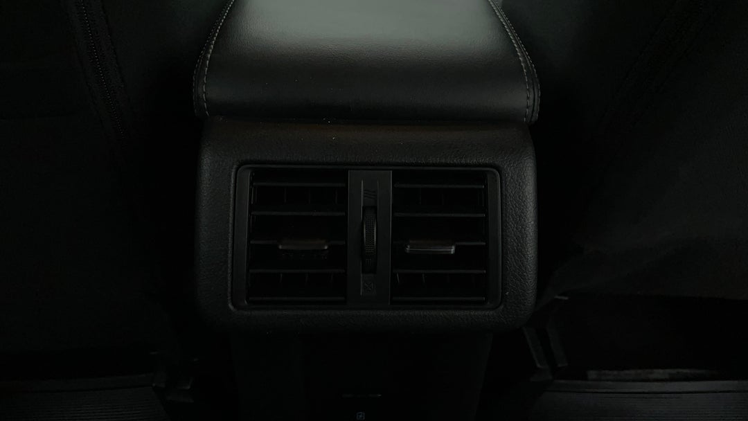 Rear A/C Vent