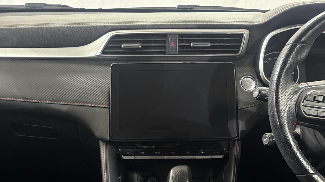 2021 MG Zst Excite, Automatic, 57570 km, Infotainment System