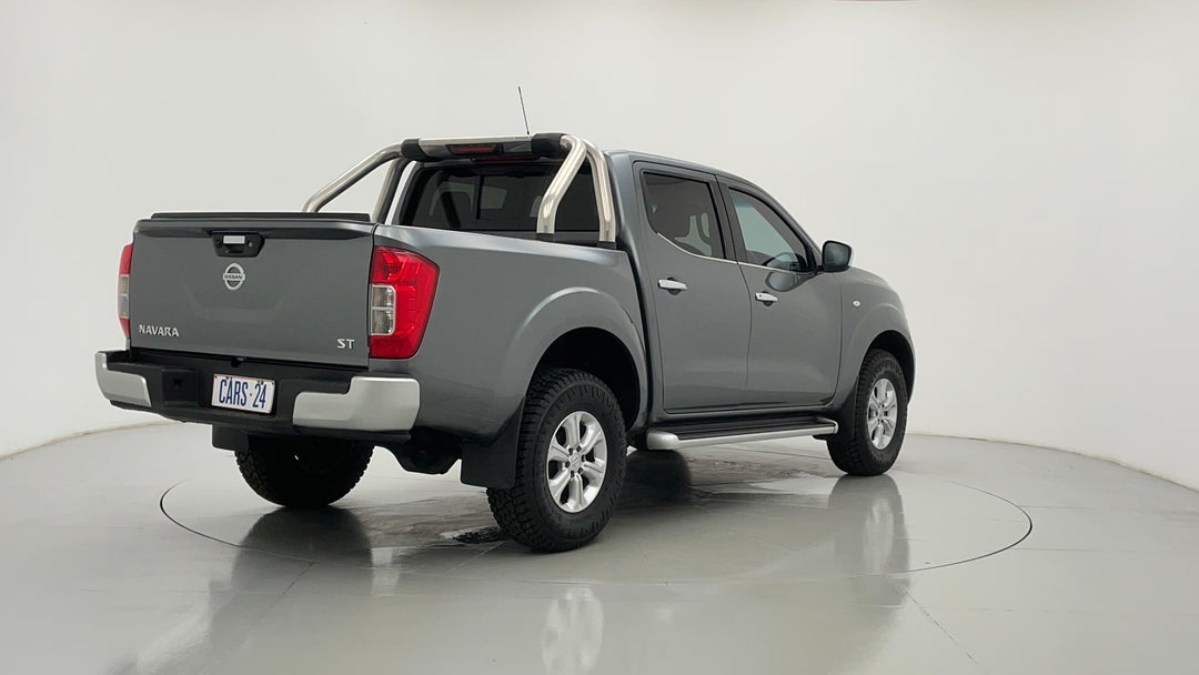 Right Back Diagonal (45- Degree) View