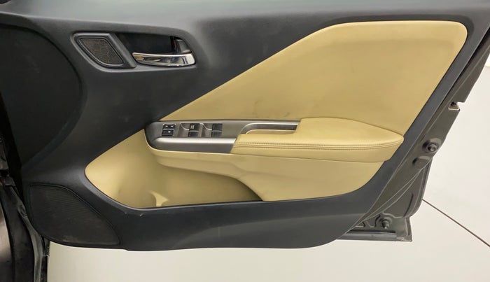 2015 Honda City 1.5L I-VTEC VX, Petrol, Manual, 54,222 km, Driver Side Door Panels Control