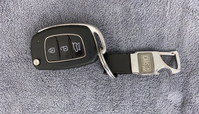 2020 Hyundai Elite i20 SPORTZ PLUS 1.2, CNG, Manual, 74,892 km, Key Close Up