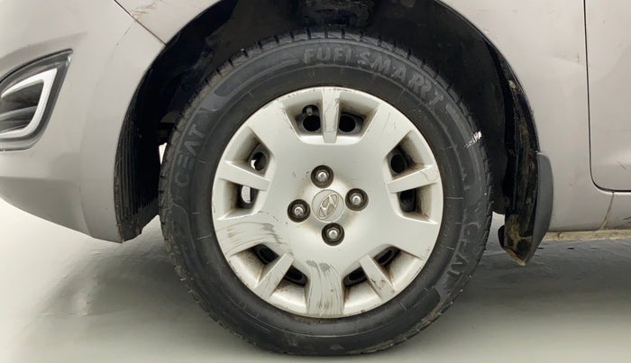 2012 Hyundai i20 MAGNA (O) 1.2, Petrol, Manual, 68,907 km, Left Front Wheel