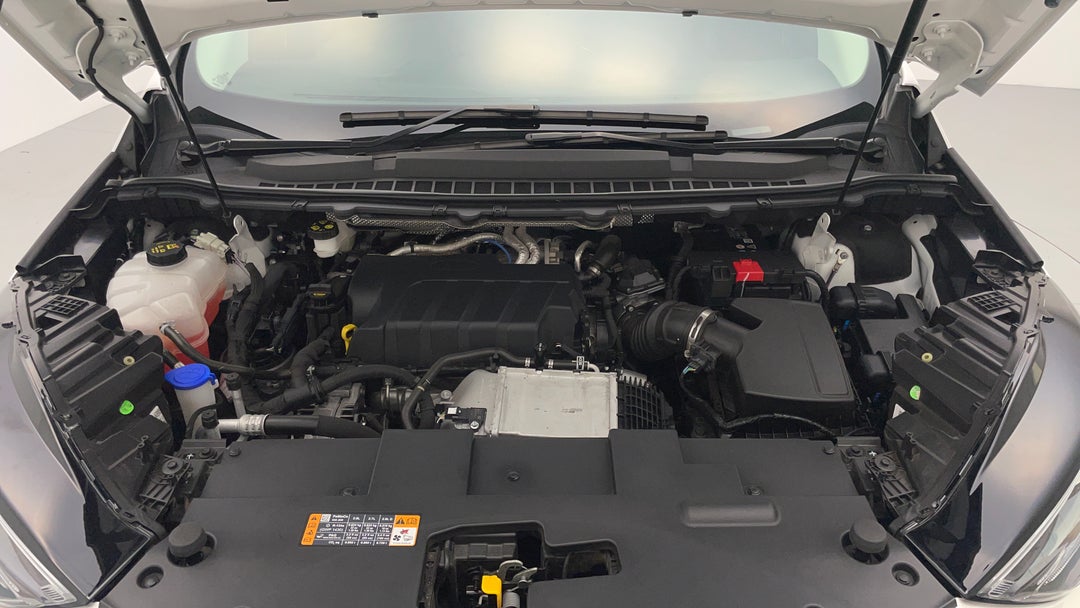 Open Bonnet (Engine)