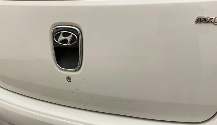 2014 Hyundai i10 MAGNA 1.1, Petrol, Manual, 85,238 km, Dicky (Boot door) - Minor scratches