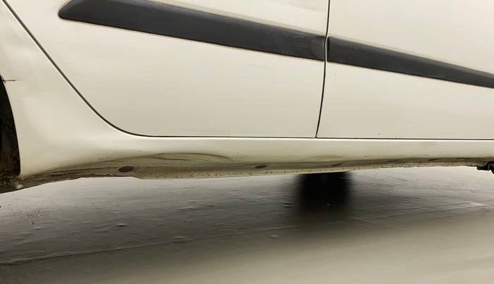 2014 Hyundai i10 MAGNA 1.1, Petrol, Manual, 85,238 km, Right running board - Minor scratches