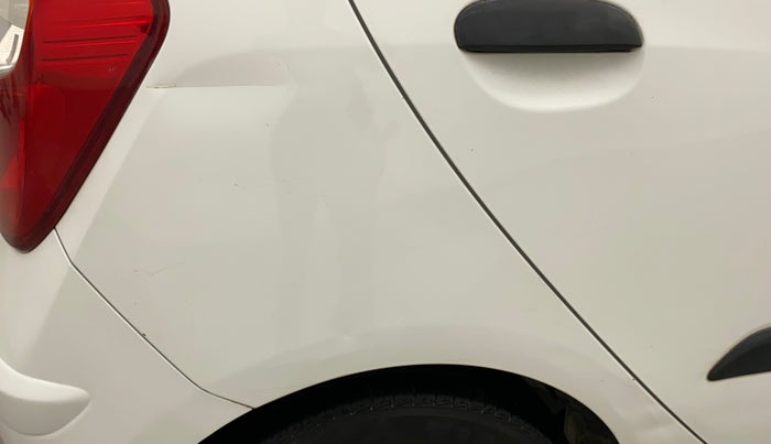 2014 Hyundai i10 MAGNA 1.1, Petrol, Manual, 85,238 km, Right quarter panel - Slightly dented