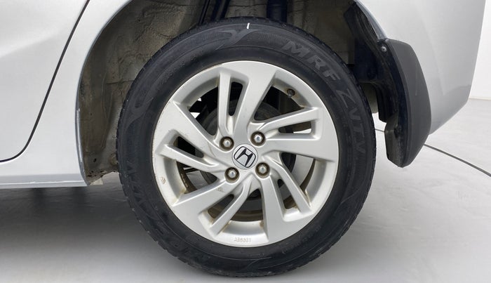 2018 Honda Jazz 1.2 V MT, Petrol, Manual, 56,854 km, Left Rear Wheel