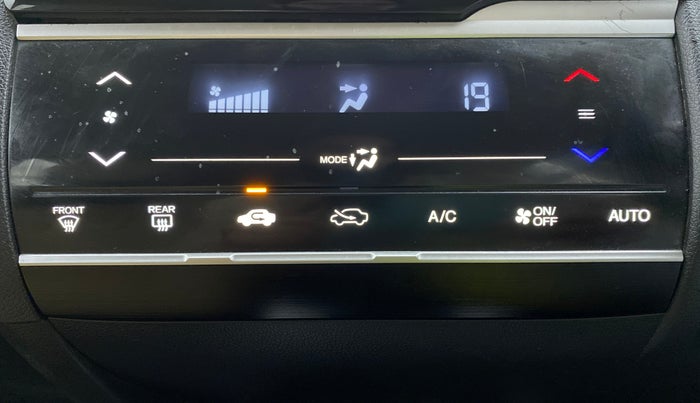2018 Honda Jazz 1.2 V MT, Petrol, Manual, 56,854 km, Automatic Climate Control