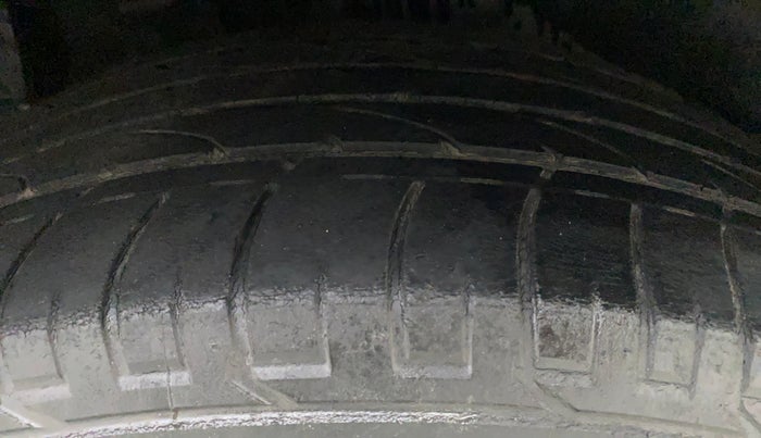 2018 Hyundai Creta SX (O) 1.6 PETROL, Petrol, Manual, 60,036 km, Right Rear Tyre Tread