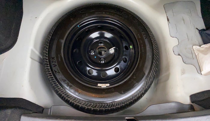 2015 Maruti Swift Dzire VXI 1.2 BS IV, Petrol, Manual, 14,914 km, Spare Tyre