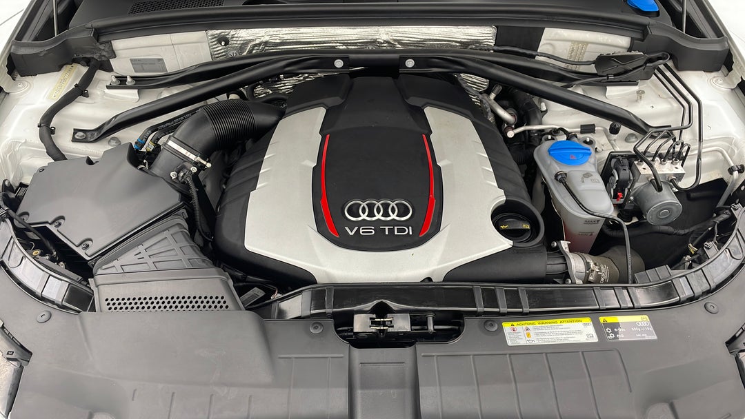 Open Bonnet (Engine)