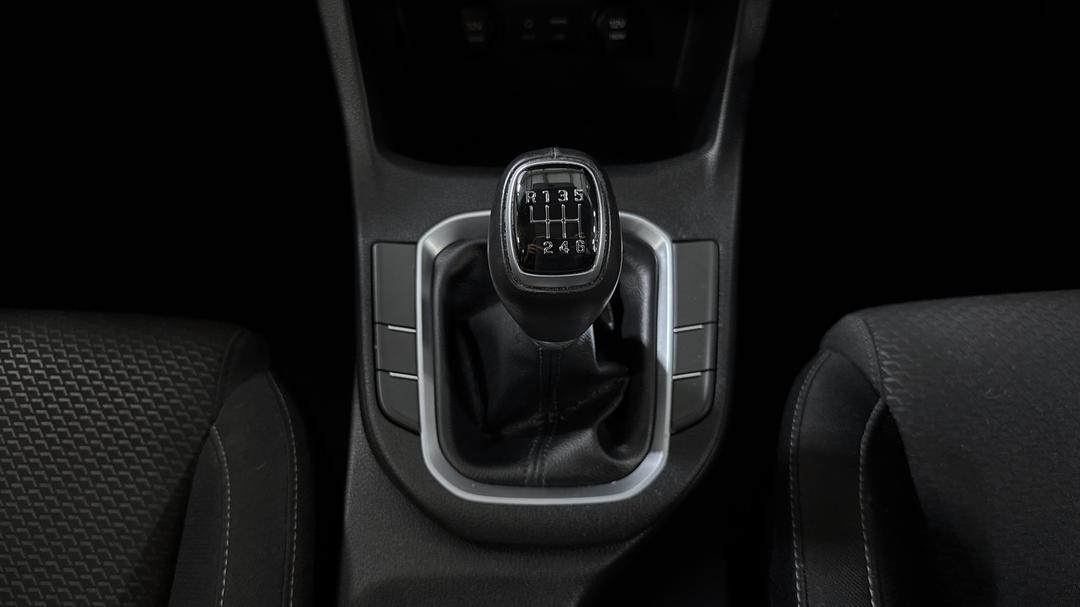 2018 Hyundai i30 Active, Manual, 102622 km, Gear Lever 