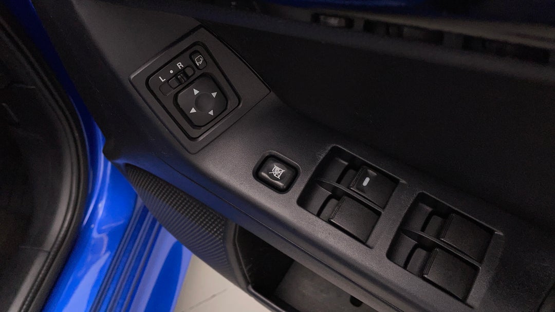 Drivers Side Door Panel Controls