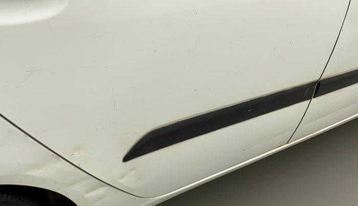 2011 Hyundai i10 MAGNA 1.2, Petrol, Manual, 82,923 km, Right rear door - Slightly dented