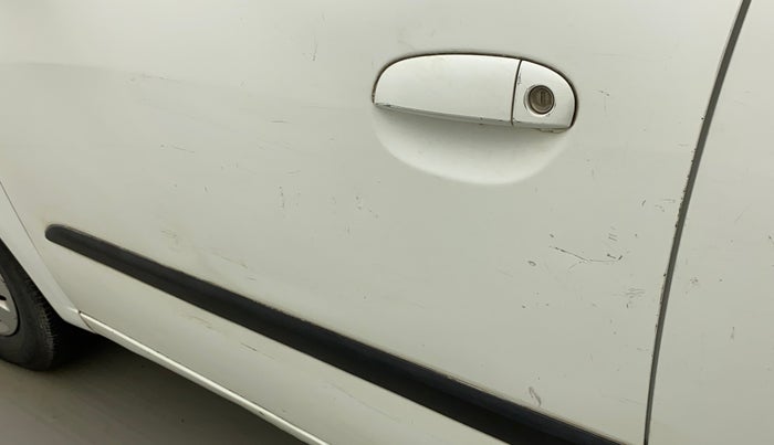 2011 Hyundai i10 MAGNA 1.2, Petrol, Manual, 82,923 km, Front passenger door - Slightly dented