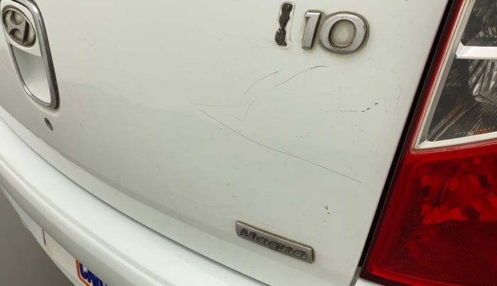 2011 Hyundai i10 MAGNA 1.2, Petrol, Manual, 82,923 km, Dicky (Boot door) - Minor scratches