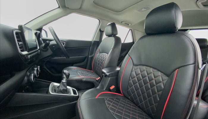 2019 Hyundai VENUE 1.0L Turbo GDI SX MT, Petrol, Manual, 22,743 km, Right Side Front Door Cabin