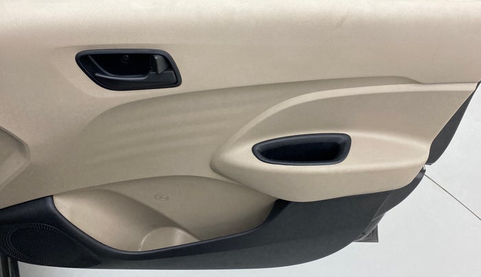 2021 Hyundai NEW SANTRO SPORTZ 1.1, Petrol, Manual, 29,004 km, Driver Side Door Panels Control