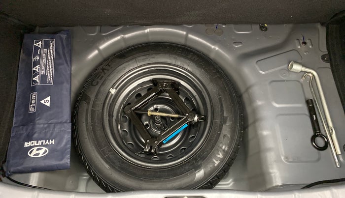 2021 Hyundai NEW SANTRO SPORTZ 1.1, Petrol, Manual, 29,004 km, Spare Tyre