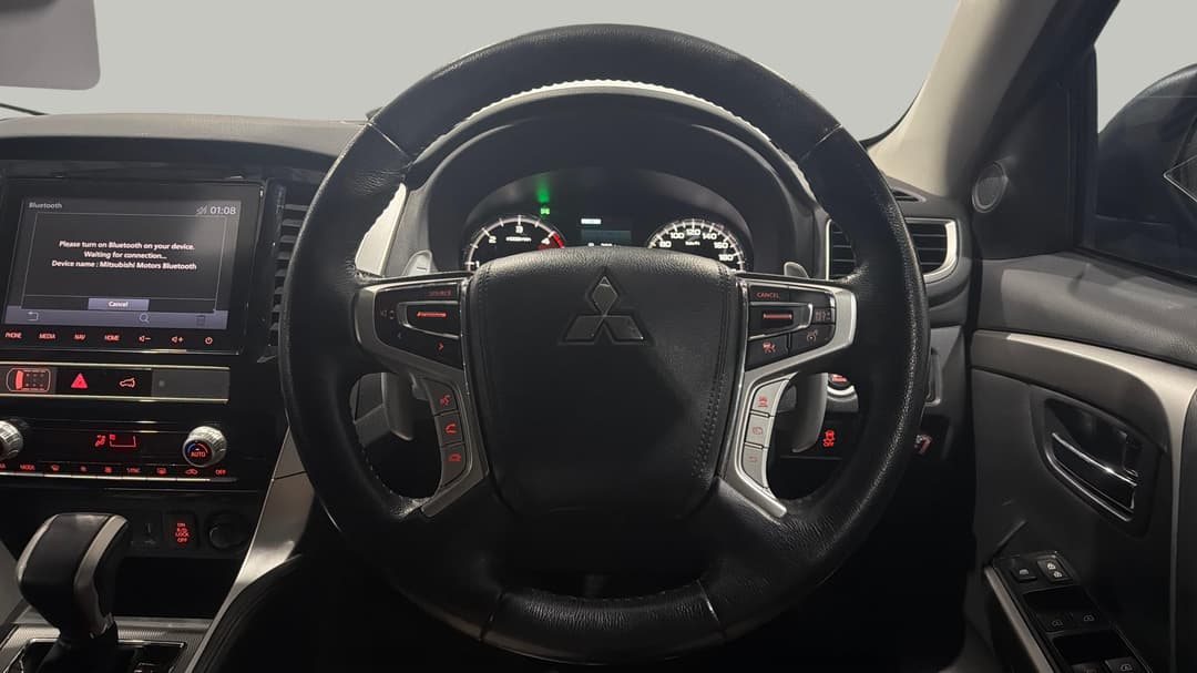 2021 Mitsubishi Pajero Sport Gls (4x4) 7 Seat, Automatic, 108327 km, Steering Wheel Close-up