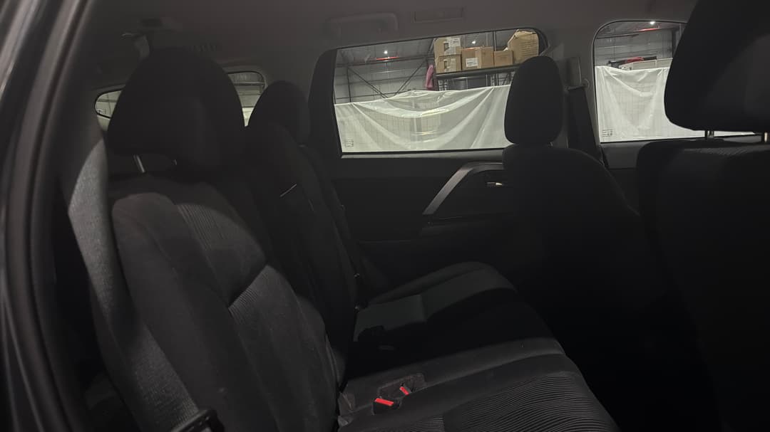 2021 Mitsubishi Pajero Sport Gls (4x4) 7 Seat, Automatic, 108327 km, Right Side Rear Door Cabin View