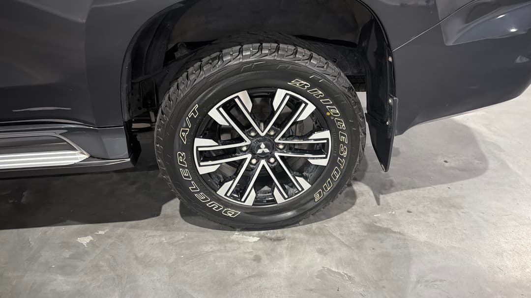 2021 Mitsubishi Pajero Sport Gls (4x4) 7 Seat, Automatic, 108327 km, Left Rear Wheel