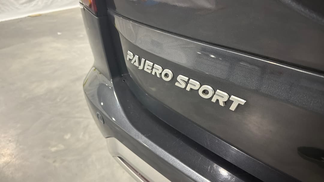 2021 Mitsubishi Pajero Sport Gls (4x4) 7 Seat, Automatic, 108327 km, Badge (Boot Left Side)
