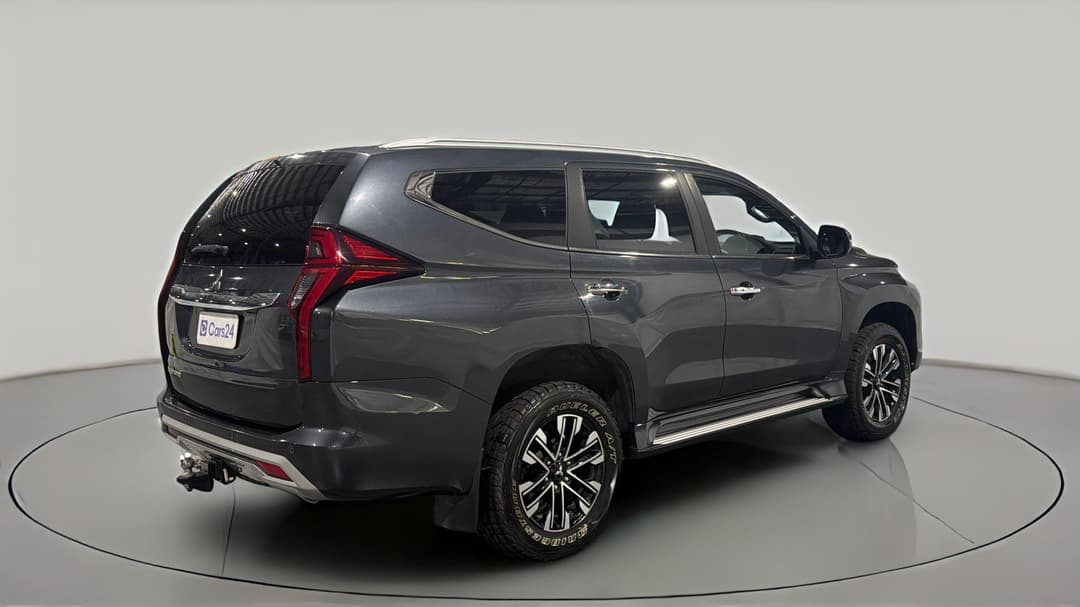 2021 Mitsubishi Pajero Sport Gls (4x4) 7 Seat, Automatic, 108327 km, Right Back Diagonal (45- Degree) View