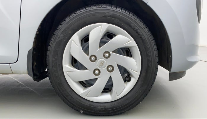 2019 Hyundai NEW SANTRO 1.1 SPORTZ MT CNG, CNG, Manual, 31,815 km, Right Front Wheel