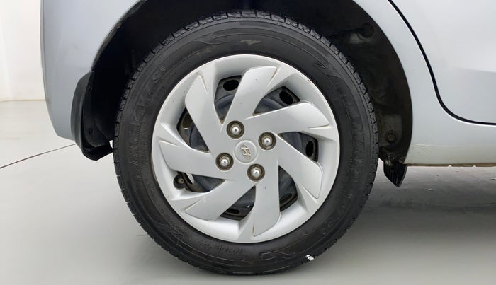 2019 Hyundai NEW SANTRO 1.1 SPORTZ MT CNG, CNG, Manual, 31,815 km, Right Rear Wheel